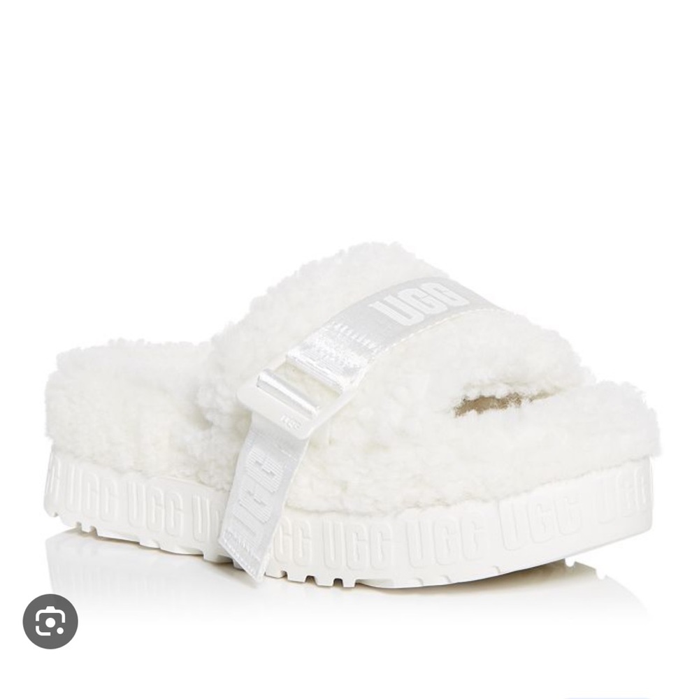 (NEW) White Fuflitta Uggs PLATFORM SLIDES
